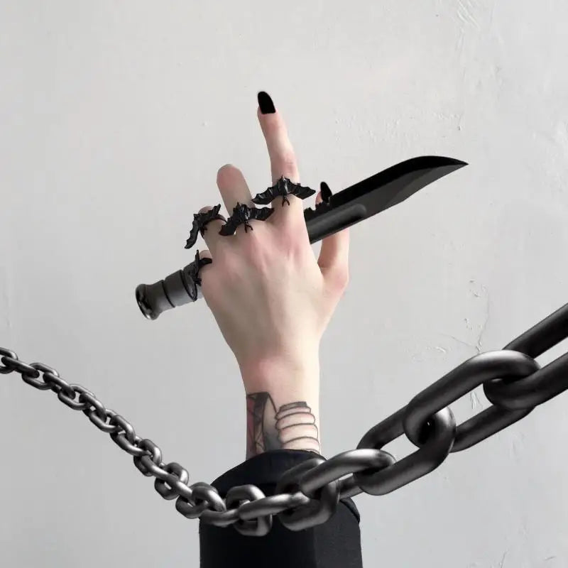 Rogue + Wolf Gothic Black Bat Ring Punk Flying Bat Metal Adjustable Women Jewelry Hot Festival Cosplay Gift Boys Girls Halloween Accessories Gothic Bat Wolf Black