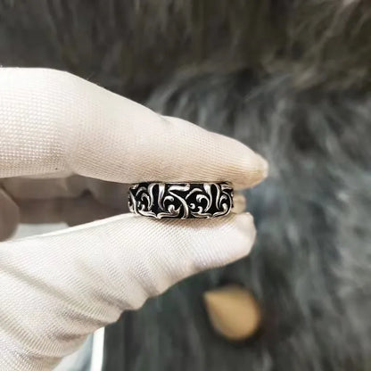 Dark in Love Gothic Croheart Personality Cross Ring Couples Retro Niello Silver Eternal Vine Ring for Male Female Valentine's Day Gift Cross Gothic Silver Silver Punk Biker Jewelry