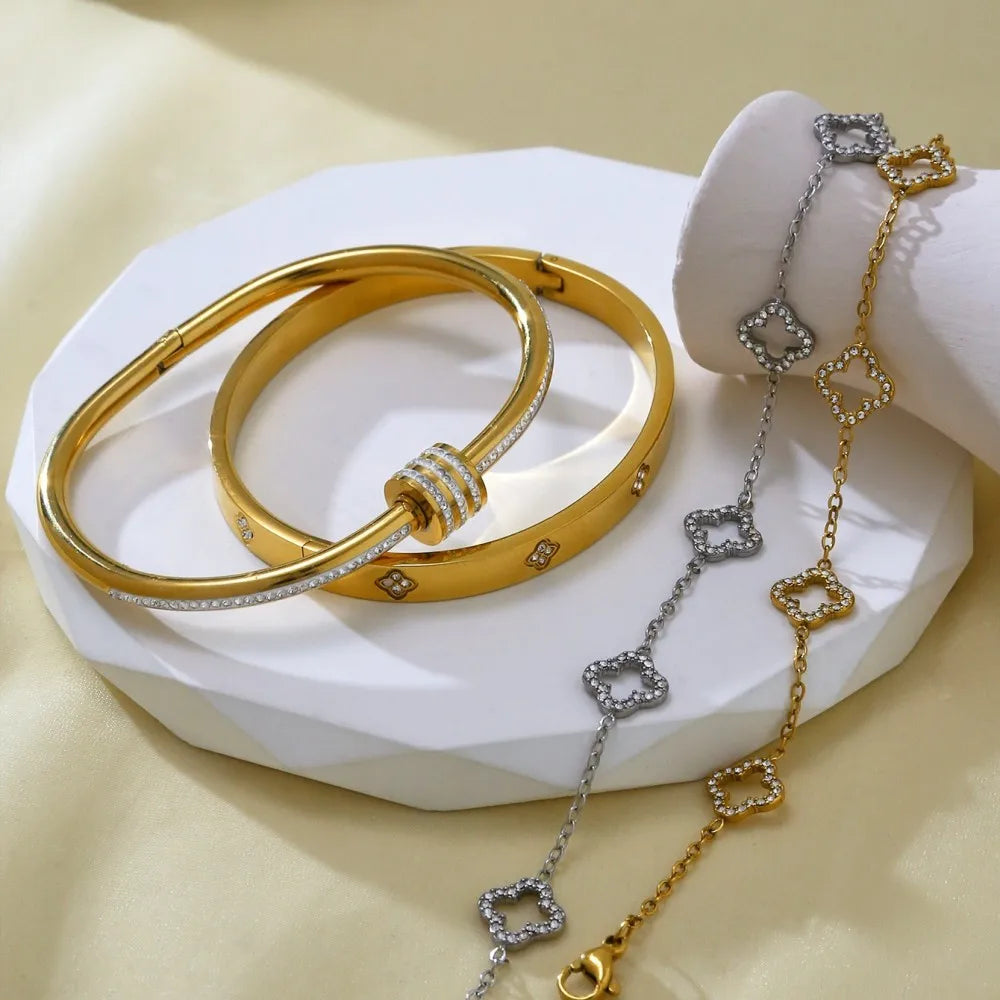 Celestique Zircon Clover Bracelet