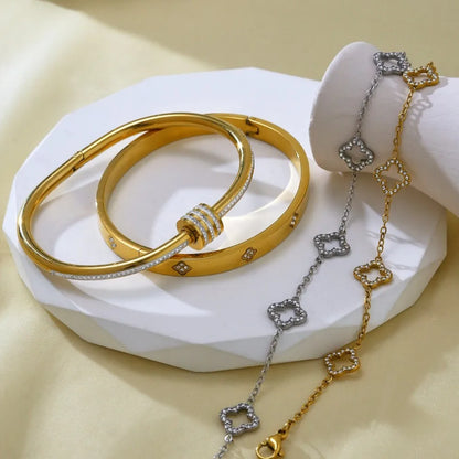 Celestique Zircon Clover Bracelet