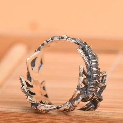 Disturbia New Domineering Personality Scorpion Open Ring Creative Trend Skull Ring Men and Women Open Adjustable Size Ring Fashion Jewelry Punk Biker Jewelry