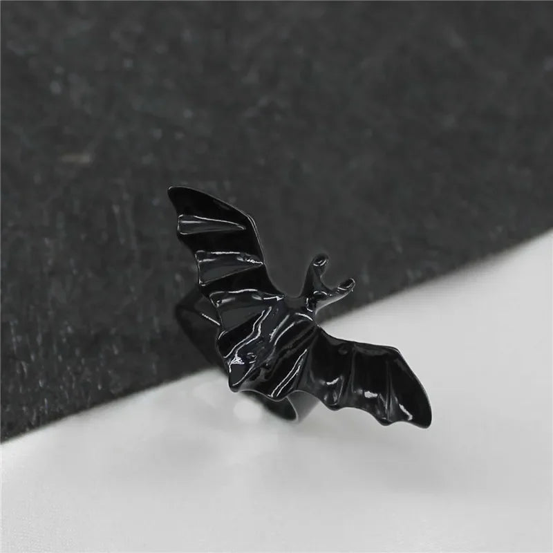 Rogue + Wolf Gothic Black Bat Ring Punk Flying Bat Metal Adjustable Women Jewelry Hot Festival Cosplay Gift Boys Girls Halloween Accessories Gothic Bat Wolf Black