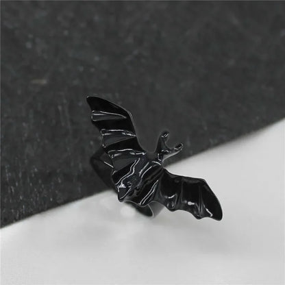 Rogue + Wolf Gothic Black Bat Ring Punk Flying Bat Metal Adjustable Women Jewelry Hot Festival Cosplay Gift Boys Girls Halloween Accessories Gothic Bat Wolf Black